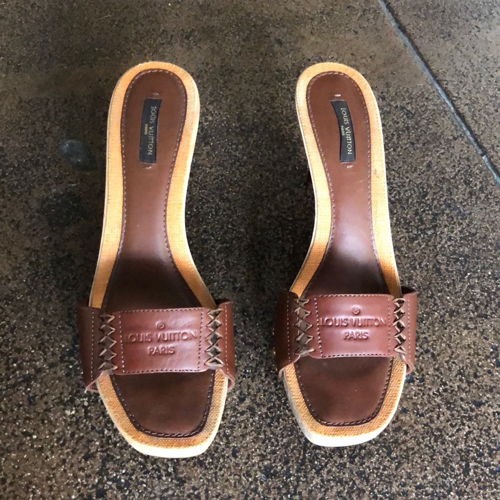 Louis Vuitton Mule Heel Sandal Size 8, 38 1/2